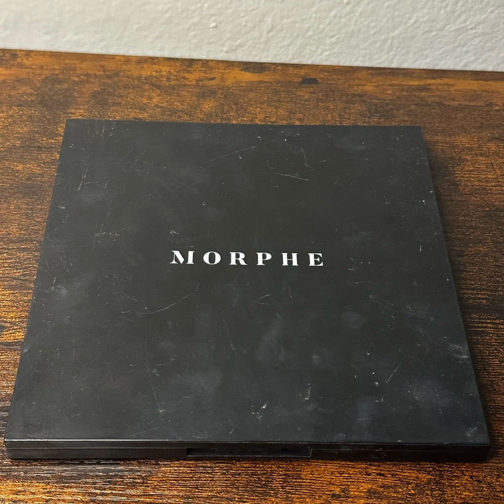 Morphe Sleek Black Beauty Palette